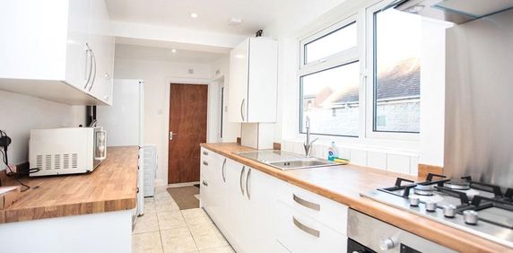 1 bedroom property to rent - Photo 2