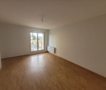 Location Appartement 3 pièces 75m² - Photo 3