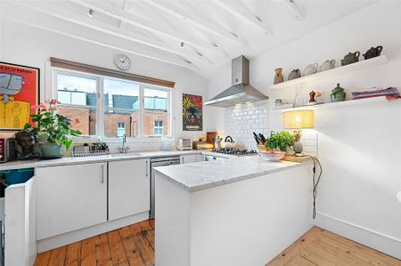 2 bedroom maisonette to rent - Photo 5