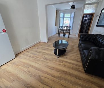 2 Bed Terraced House, Marlsford Street, L6 - Photo 2