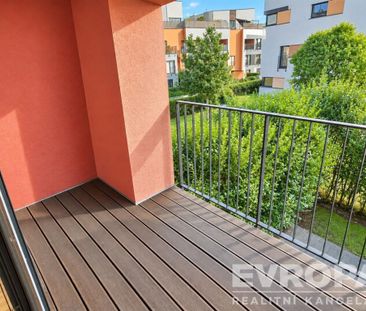 Pronájem bytu 3+kk 80 m2 - Fotografie 1