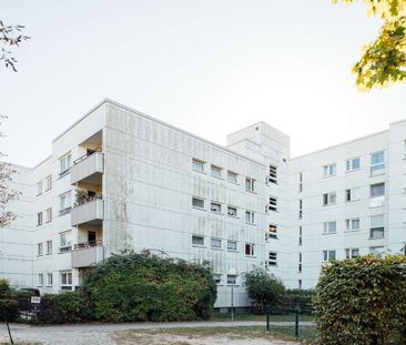 Sch&ouml;ner Wohnen mit Balkon am Volkspark Lichtenrade - Foto 2