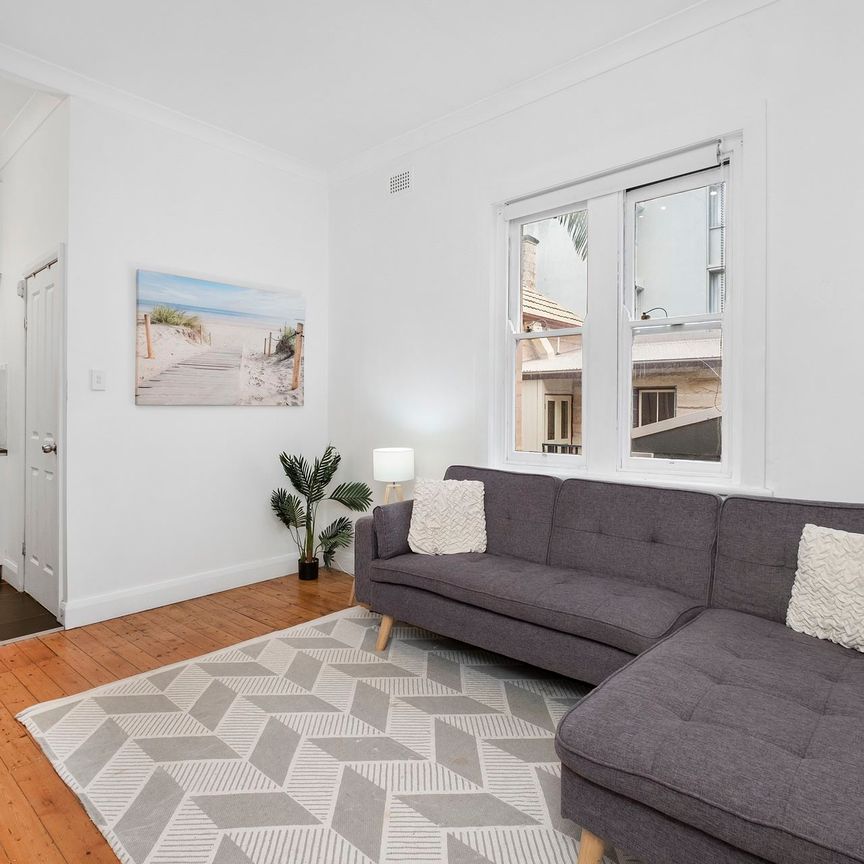 9/19-21 Pittwater Road, Manly. - Photo 1