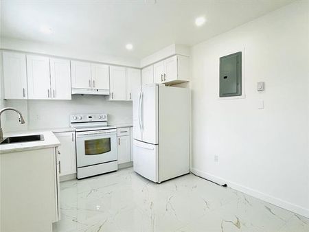 8195 Rue de Nice - Photo 3