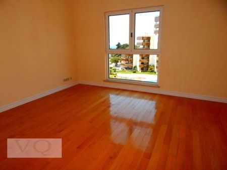 4 room luxury Apartment for rent in Cascais e Estoril, Portugal - Photo 4