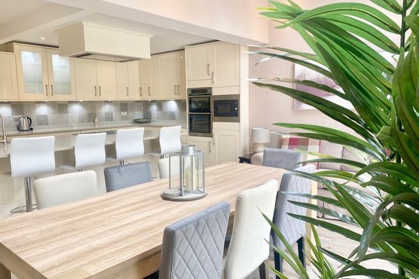 Perry Street - Photo 1