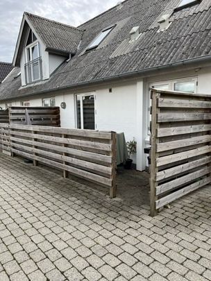 Velindrettet to værelses ved Viborg Station - Photo 1