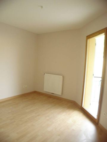 Appartement 2 pièces à louer St Romain le Puy - 42610 / Réf: 381 - Photo 4