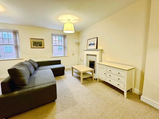 3 bedroom townhouse to rent - Photo 1