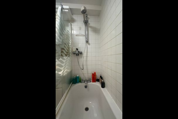 Room in a Shared Flat, Rotherhithe Street, SE16 - Photo 1