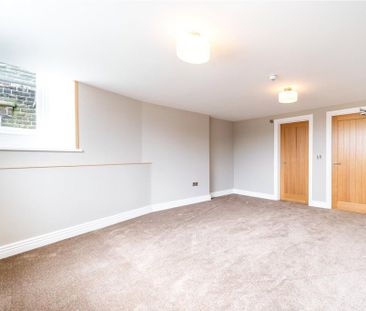 2 bedroom duplex to rent - Photo 5