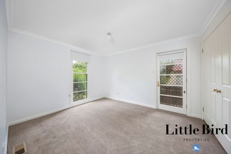 Renovated 3 Bedroom Home - Photo 4