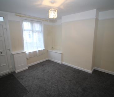 Queens Street, Cheadle, Staffordshire ST10 1BQ - Photo 1