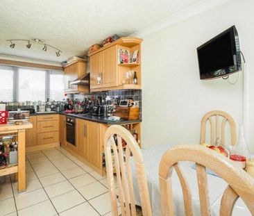 Gregory Court, Beeston, NG9, Property for rent - Photo 4