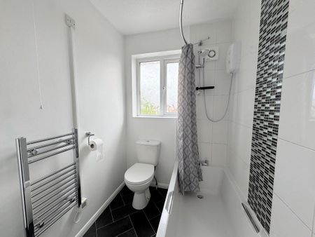 1 bedroom terraced house to rent - Photo 5