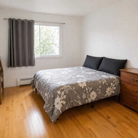 2 CH - 1 SDB - Montréal - $1,400 /mo - Photo 1