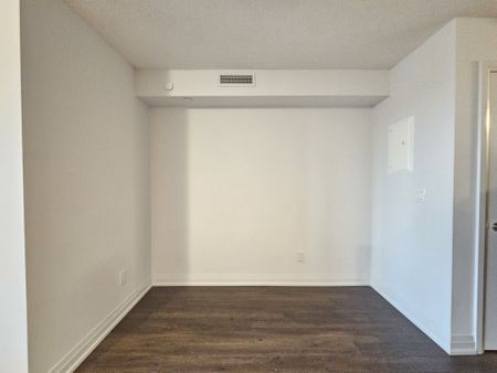 For Lease - 20 Meadowglen Place Unit# 2003, Toronto, Ontario - Photo 3