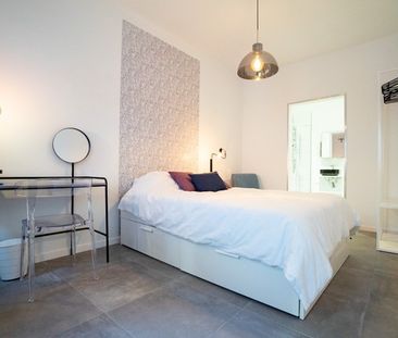 Room at Rue Hors-Château 124-126 - Foto 5