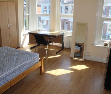 4 bedroom house to rent - Photo 2