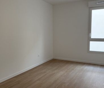 APPARTEMENT T3 de 63m2 av. BALCON & PARKING - ROUEN GAUCHE - Photo 3