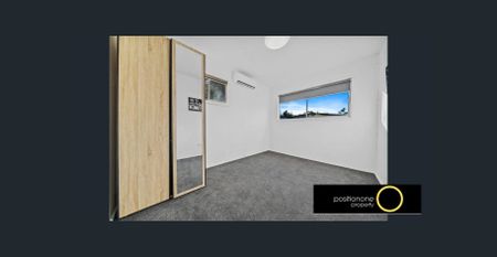 TOP FLOOR ONLY $575 P/WEEK - Pet Friendly - Photo 4