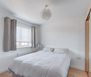 3 bedroom detached house to rent - Photo 4