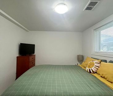 For Lease - 8 Carlotta Avenue Unit# B, Vanier and Kingsview Park, O... - Photo 5