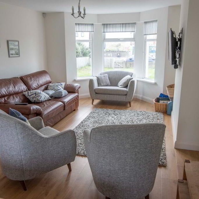 154 Causeway Street (Student Let), Portrush, BT56 8JE - Photo 1