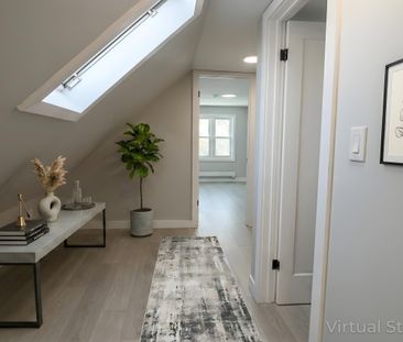 For Lease - 498 Charlotte Street, Peterborough, Ontario - Photo 2