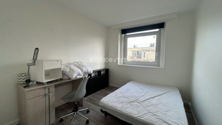 Location Appartement 3 pièces 57m² MONT ST AIGNAN 76130 - Photo 2