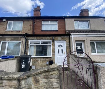 Hunt Lane, Doncaster - Photo 1