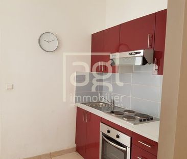 Location Appartement 2 pièces 67m² ST POL SUR MER 59430 - Photo 4