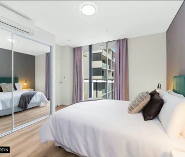 MGM MARTIN – MODERN 3 BEDROOM APARTMENT + STUDY - Photo 6