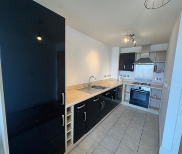 1 Bed Flat, Langley Walk, B15 - Photo 1