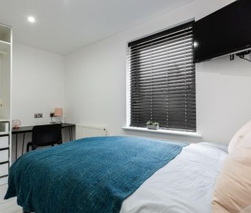 5 bedroom house to rent - Photo 2