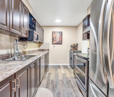 For Lease - 61 Richview Road Unit# 410, Toronto, Ontario - Photo 6