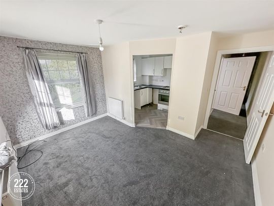 Poppyfields - Warrington - WA5 - Photo 1