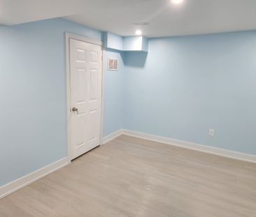 For Lease - 1056 Suddard Avenue, Oshawa, Ontario - Photo 6