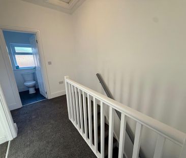 Norfolk Grove, Doncaster, Bircotes - Photo 3