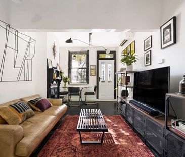 Victorian terrace in Inner West locale - partly furnished - Photo 5