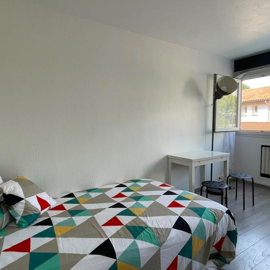 Location Appartement 1 pièce 19m² BORDEAUX 33000 - Photo 1