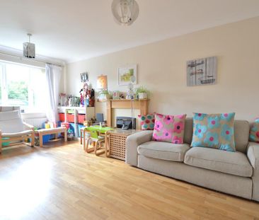 3 bedroom semi-detached house to rent - Photo 4