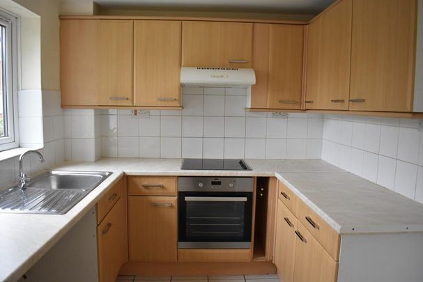 2 bedroom semi-detached house to rent - Photo 1