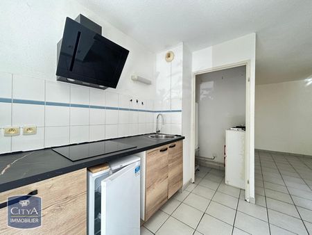 Location Appartement 2 pièces 47m² CAUSSADE 82300 - Photo 4