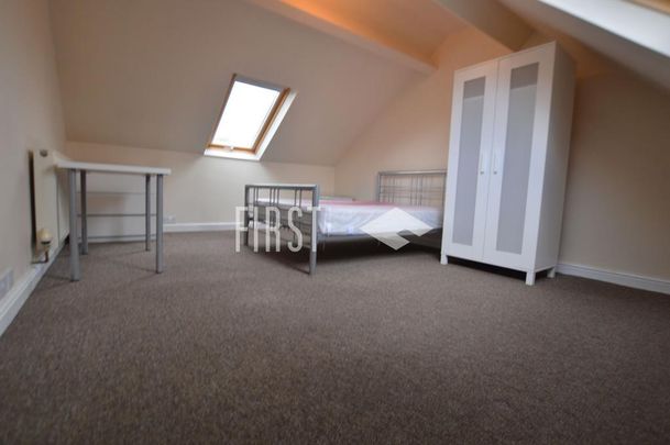 4 bedroom terraced house to rent - Photo 1
