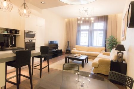 Petőfi Sándor utca - Fotó 2