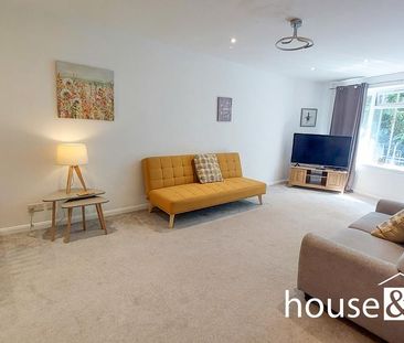 Bournemouth Woodland Grange 31 Dean Park Road, BH1, Dorset - Photo 1