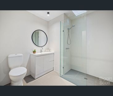 39 Linton Street, Balaclava, Vic 3183 - Photo 1