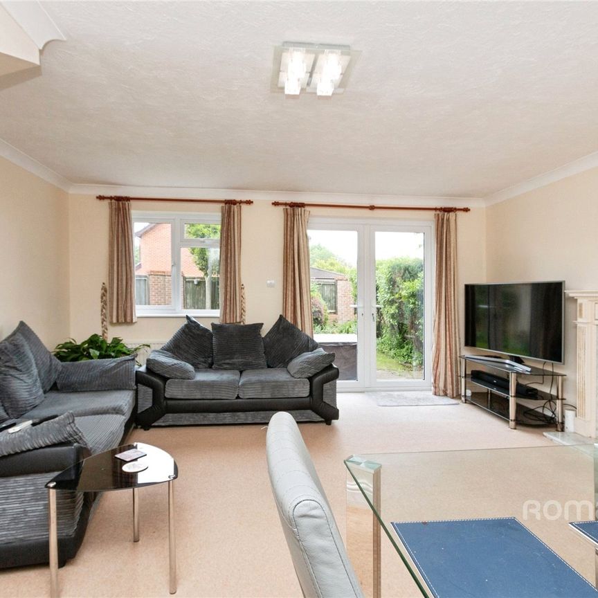 1 bedroom apartment to rent - Photo 1