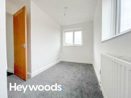 3 bed semi-detached house to rent in Newmount Road, Longton, Stoke-On-Trent - Photo 4